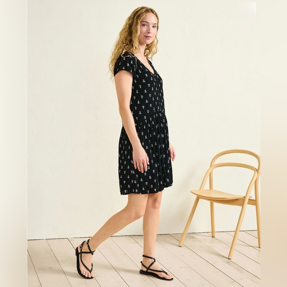 Garnet Hill Marina Crepe Dress In Black Foulard Geo Print Size Large casual